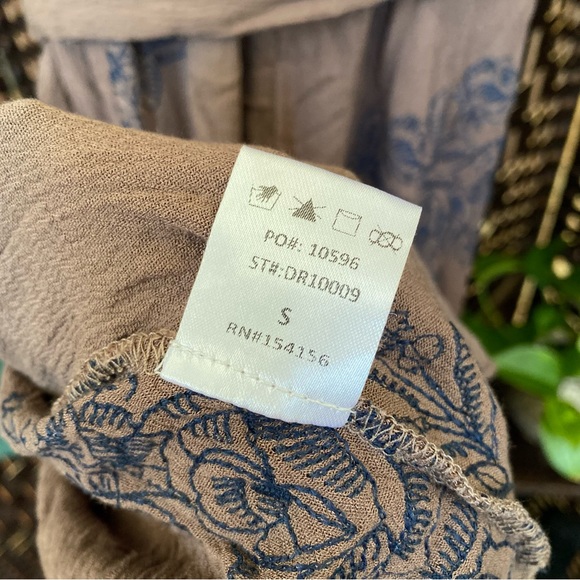 MOD REF Midi Dress, Flutter Sleeves, Size S - Picture 7 of 8